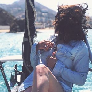 Meet your Posher, Nina